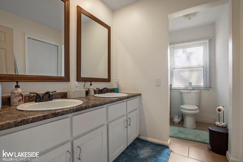 11065 Wilson Dr, Warren, MI 48089 photo 13