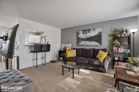 11065 Wilson Dr, Warren, MI 48089 photo 5