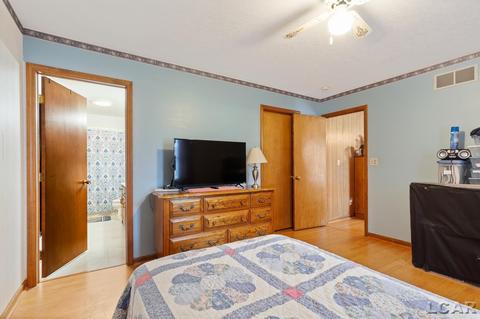 1142 Sutton, Adrian, MI 49221 photo 16