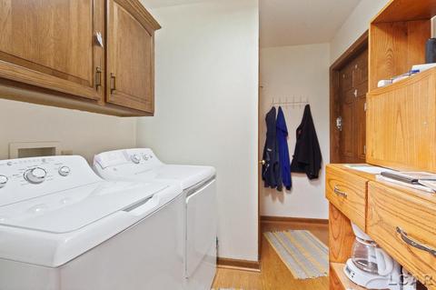 1142 Sutton, Adrian, MI 49221 photo 21