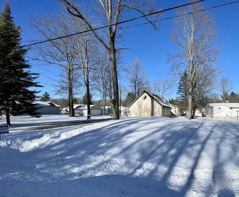 3784 Pinelands Pt, Gladwin, MI 48624 photo 44