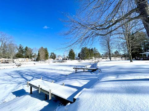 3784 Pinelands Pt, Gladwin, MI 48624 photo 3
