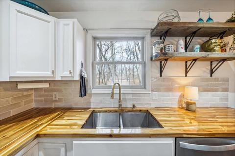 7644 Kitchen Rd, Wales, MI 48027 photo 9