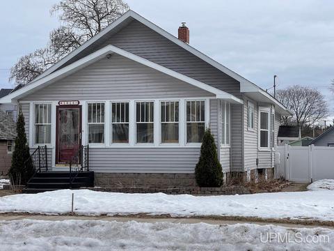 1026 Stephenson, Escanaba, MI 49829 photo 1