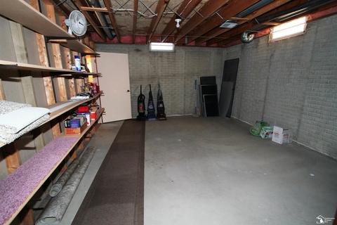 1730 Hendricks, Monroe, MI 48162 photo 39