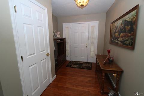 1730 Hendricks, Monroe, MI 48162 photo 4
