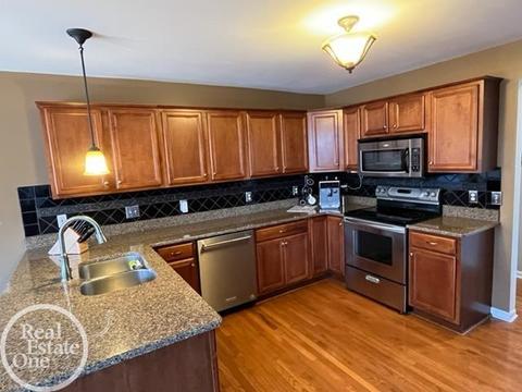 45427 Riverwoods, Macomb, MI 48044 photo 23