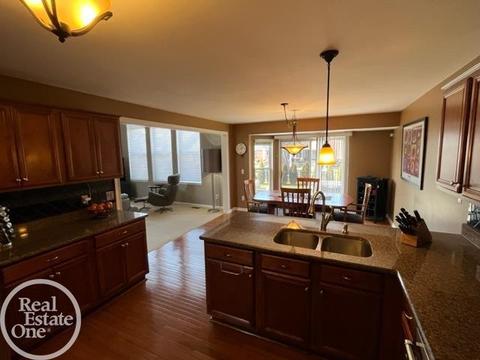 45427 Riverwoods, Macomb, MI 48044 photo 26
