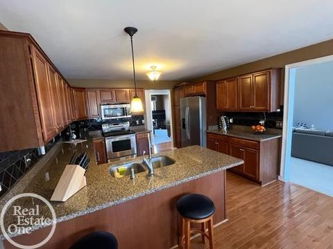 45427 Riverwoods, Macomb, MI 48044 photo 24
