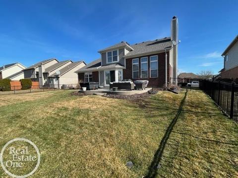45427 Riverwoods, Macomb, MI 48044 photo 8