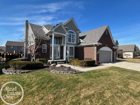 45427 Riverwoods, Macomb, MI 48044 photo 2