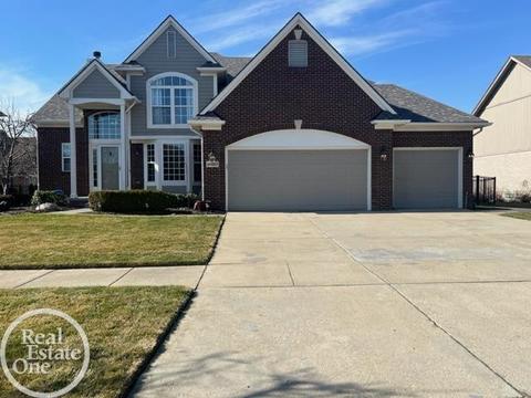 45427 Riverwoods, Macomb, MI 48044 photo 1