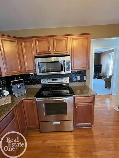 45427 Riverwoods, Macomb, MI 48044 photo 29
