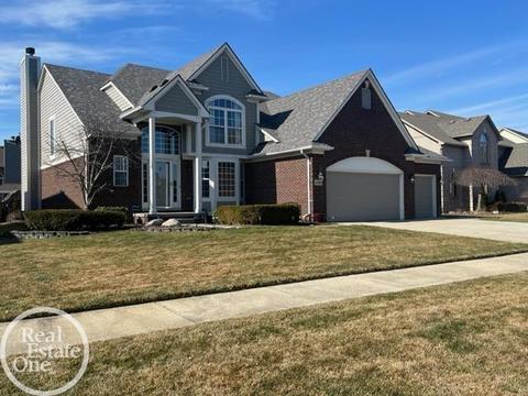 45427 Riverwoods, Macomb, MI 48044 photo 4