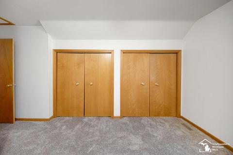 7224 Douglas Rd, Temperance, MI 48182 photo 30
