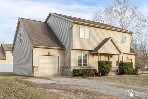 7224 Douglas Rd, Temperance, MI 48182 photo 2