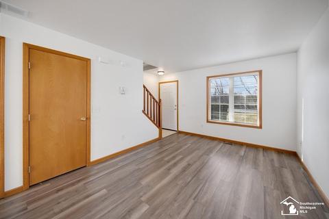 7224 Douglas Rd, Temperance, MI 48182 photo 7