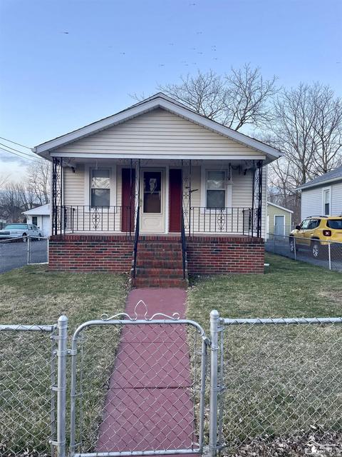 918 Walnut, Monroe, MI 48161 photo 2