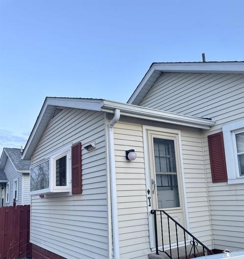 918 Walnut, Monroe, MI 48161 photo 3