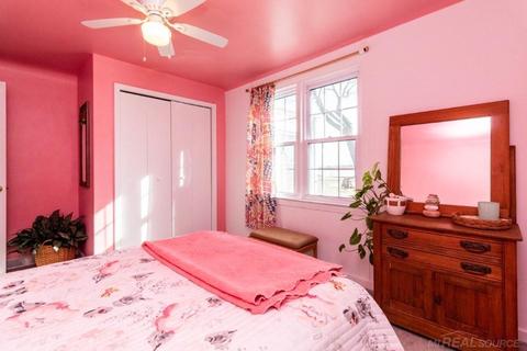 10437 St John, Algonac, MI 48001 photo 25