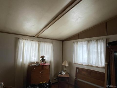 345 S Rose, Ishpeming, MI 49849 photo 14