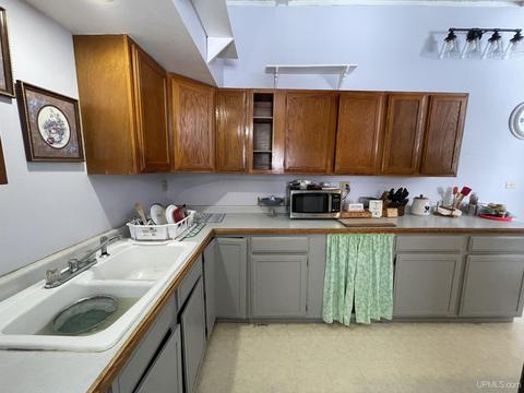 345 S Rose, Ishpeming, MI 49849 photo 30