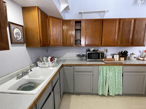 345 S Rose, Ishpeming, MI 49849 photo 6