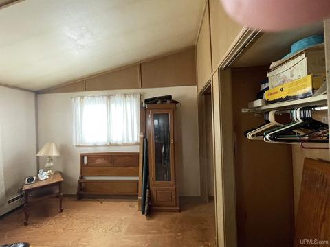 345 S Rose, Ishpeming, MI 49849 photo 15