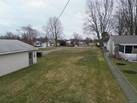 7195 Lester, Lexington, MI 48450