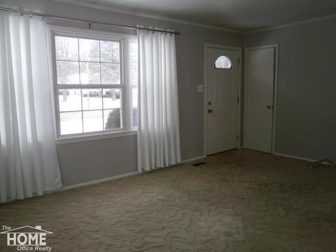 834 E Mason St, Owosso, MI 48867 photo 3