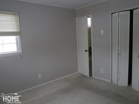 834 E Mason St, Owosso, MI 48867 photo 7