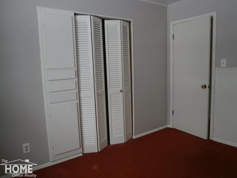 834 E Mason St, Owosso, MI 48867 photo 11