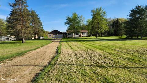 8285 Whitney, Gaines, MI 48436 photo 15