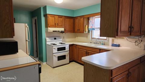 8285 Whitney, Gaines, MI 48436 photo 3