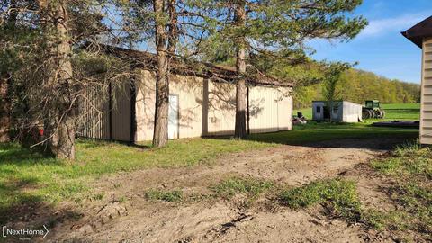 8285 Whitney, Gaines, MI 48436 photo 10