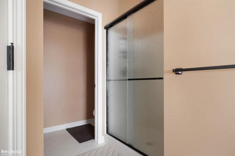 54084 Audubon Dr, Macomb, MI 48042 photo 28