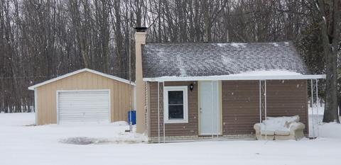 4331 Quanicassee, Fairgrove, MI 48733