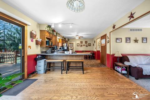 10699 Douglas Rd, Temperance, MI 48182 photo 11