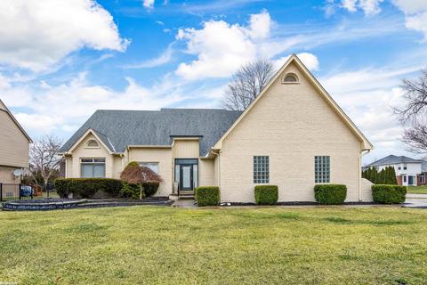 48694 Chestnut, Macomb, MI 48044 photo 1