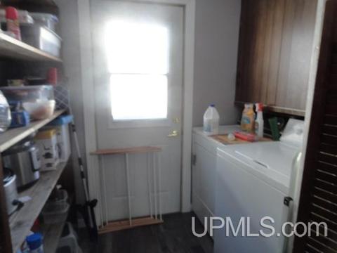 316 Spruce, Munising, MI 49862 photo 11