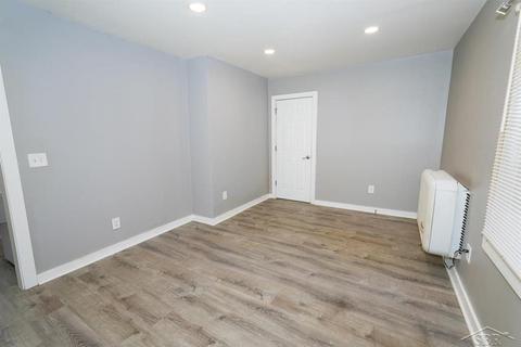 1401 E Haley St, Midland, MI 48642 photo 4