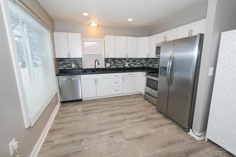1401 E Haley St, Midland, MI 48642 photo 6