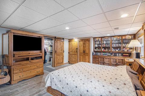 10276 W Frances, Flushing, MI 48433 photo 23