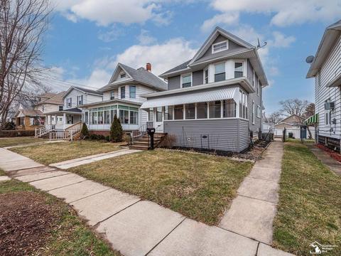 733 Custer, Monroe, MI 48161 photo 1