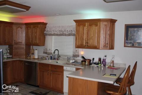 46075 Heydenreich, Macomb, MI 48044 photo 22