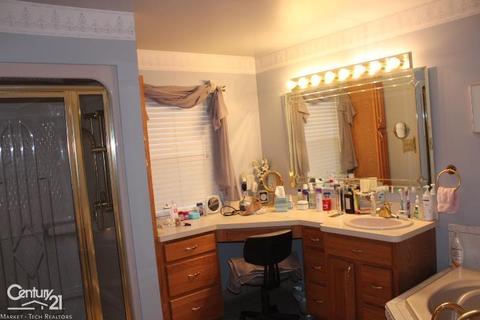 46075 Heydenreich, Macomb, MI 48044 photo 20