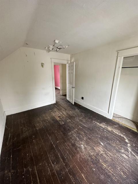 1372 Washington Ave, Flint, MI 48503 photo 8