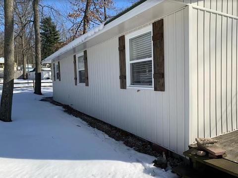 5086 Pointview Dr, Harrison, MI 48625 photo 5