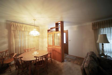 221 Circle Dr, Flushing, MI 48433 photo 6