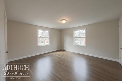1040 Whittier, Grosse Pointe Park, MI 48230 photo 13